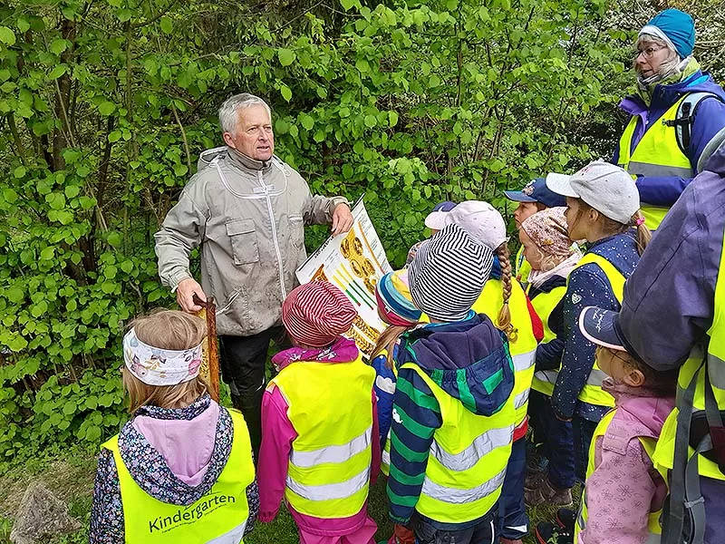 Waldkindergarten-Besuch Waldkindergarten-Besuch
